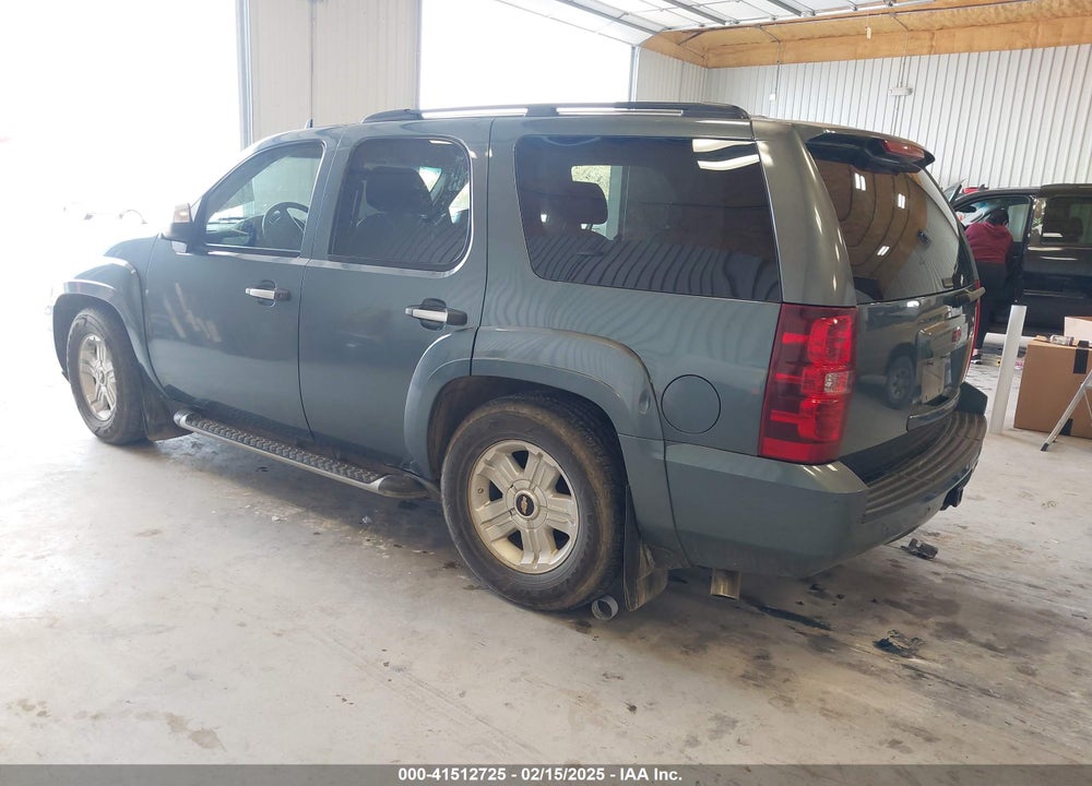 2008 CHEVROLET TAHOE LT VIN: 1GNFK13058R244098