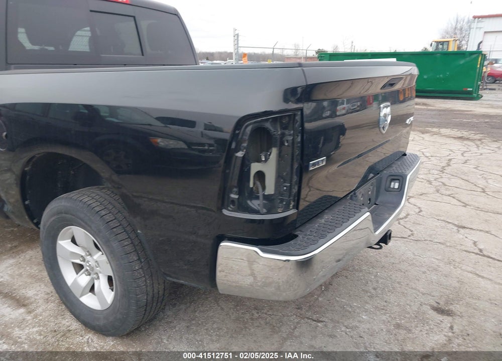 2023 RAM 1500 CLASSIC SLT 4X4 5'7 BOX VIN: 1C6RR7LG0PS518999