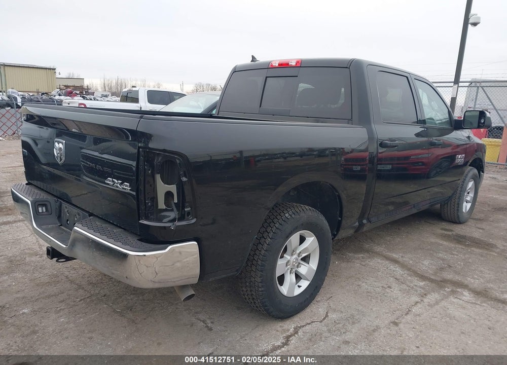 2023 RAM 1500 CLASSIC SLT 4X4 5'7 BOX VIN: 1C6RR7LG0PS518999