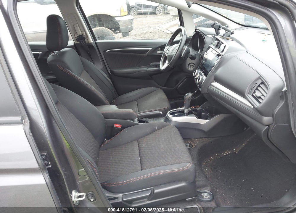 2018 HONDA FIT VIN: 3HGGK5H67JM707952