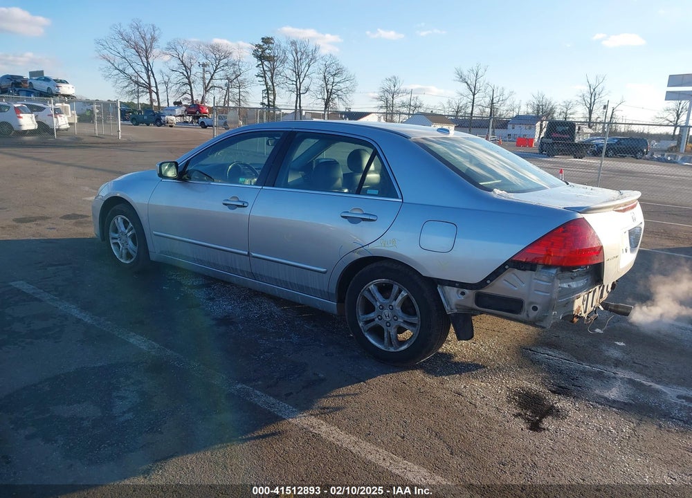 2007 HONDA ACCORD VIN: 1HGCM56727A047412