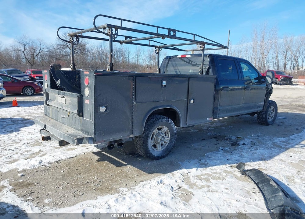 2017 FORD F-350 CHASSIS VIN: 1FD7W3FT2HEE82917
