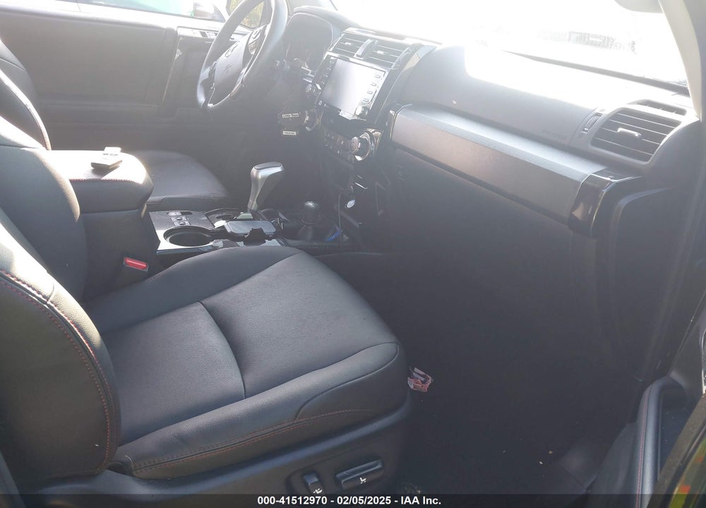 2020 TOYOTA 4RUNNER VIN: JTEBU5JR3L5751720