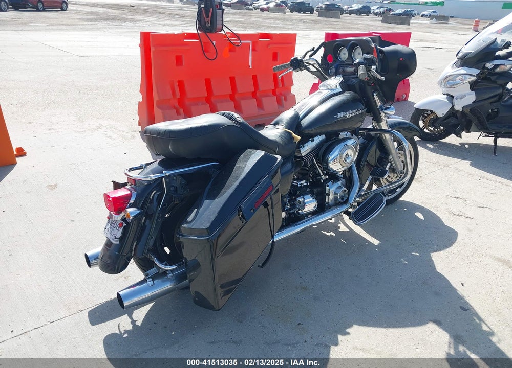 2007 HARLEY-DAVIDSON FLHX VIN: 1HD1KB4177Y668188