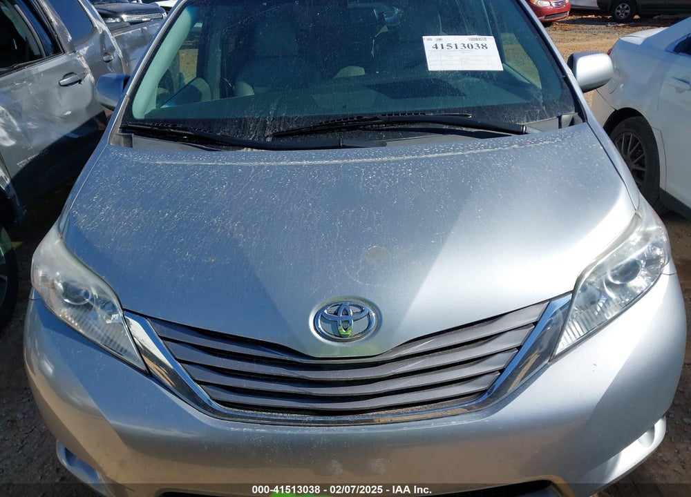 2016 TOYOTA SIENNA XLE PREMIUM 8 PASSENGER VIN: 5TDYK3DC4GS739785