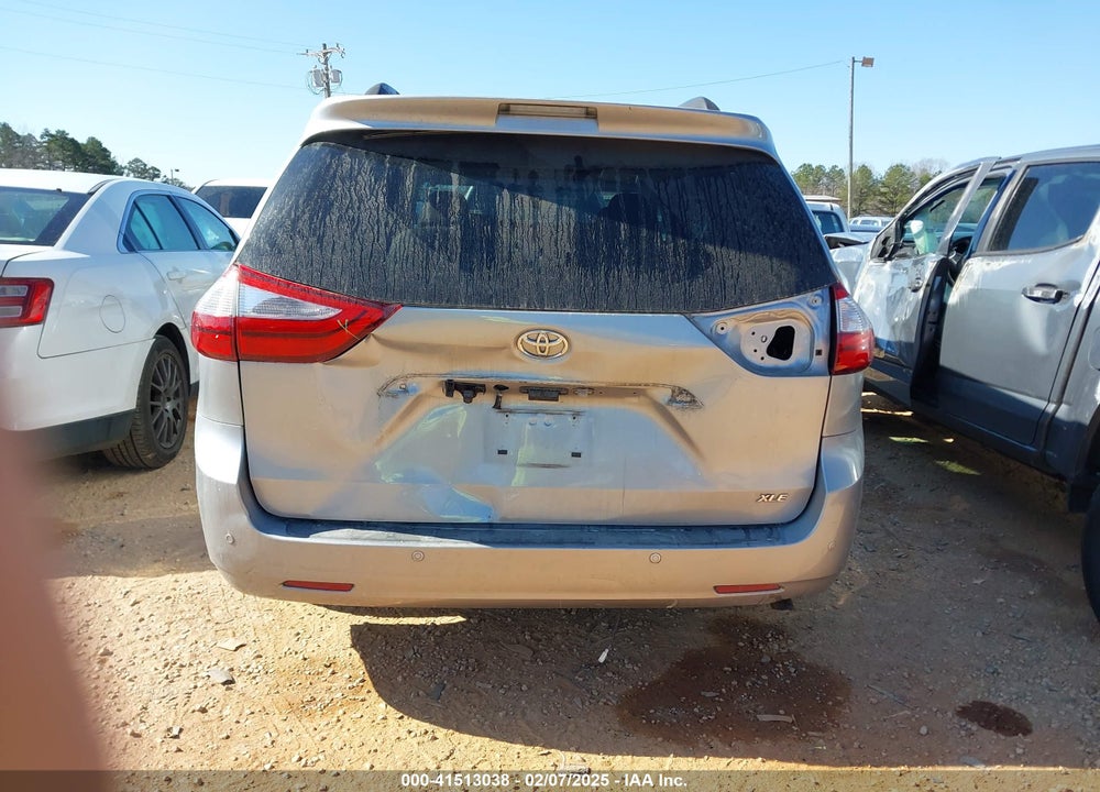 2016 TOYOTA SIENNA XLE PREMIUM 8 PASSENGER VIN: 5TDYK3DC4GS739785