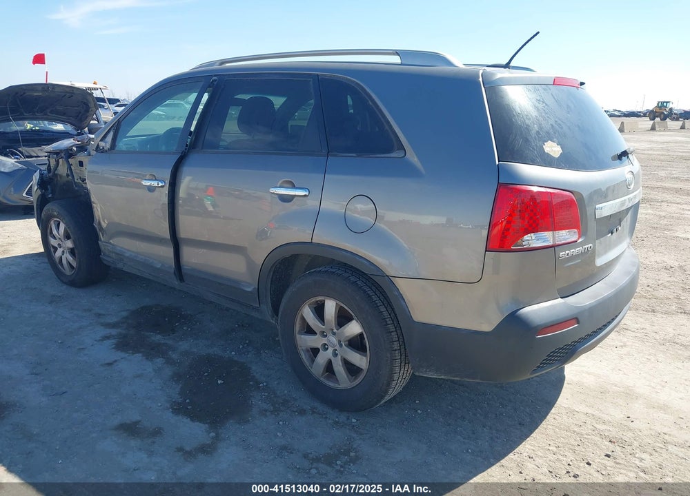 2012 KIA SORENTO VIN: 5XYKT4A20CG216789