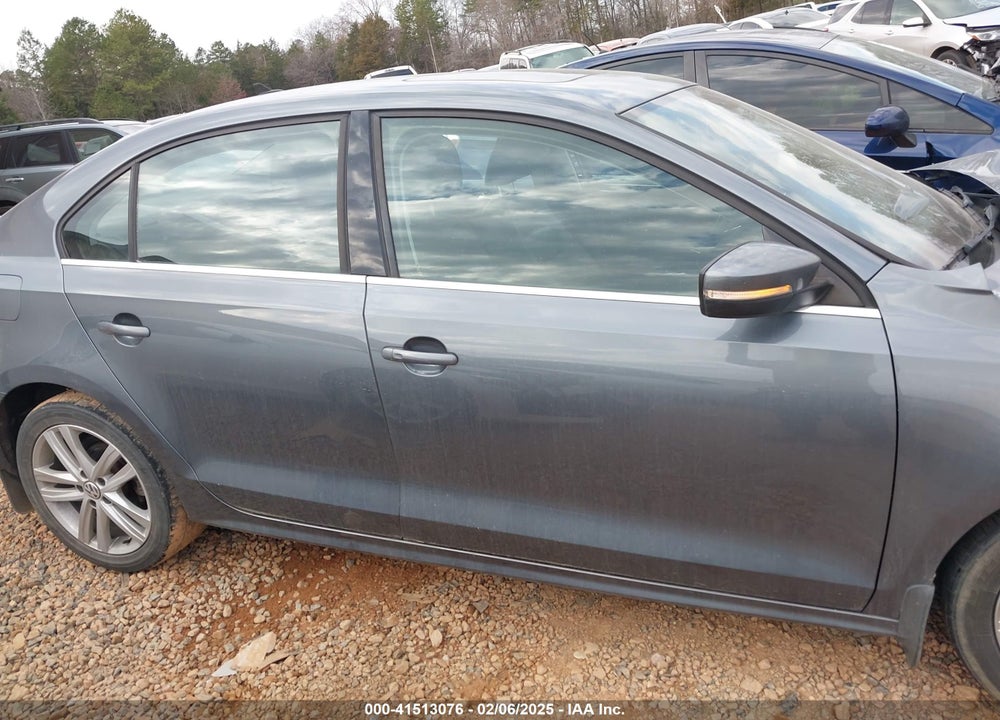 2015 VOLKSWAGEN JETTA VIN: 3VW3A7AJ2FM248926