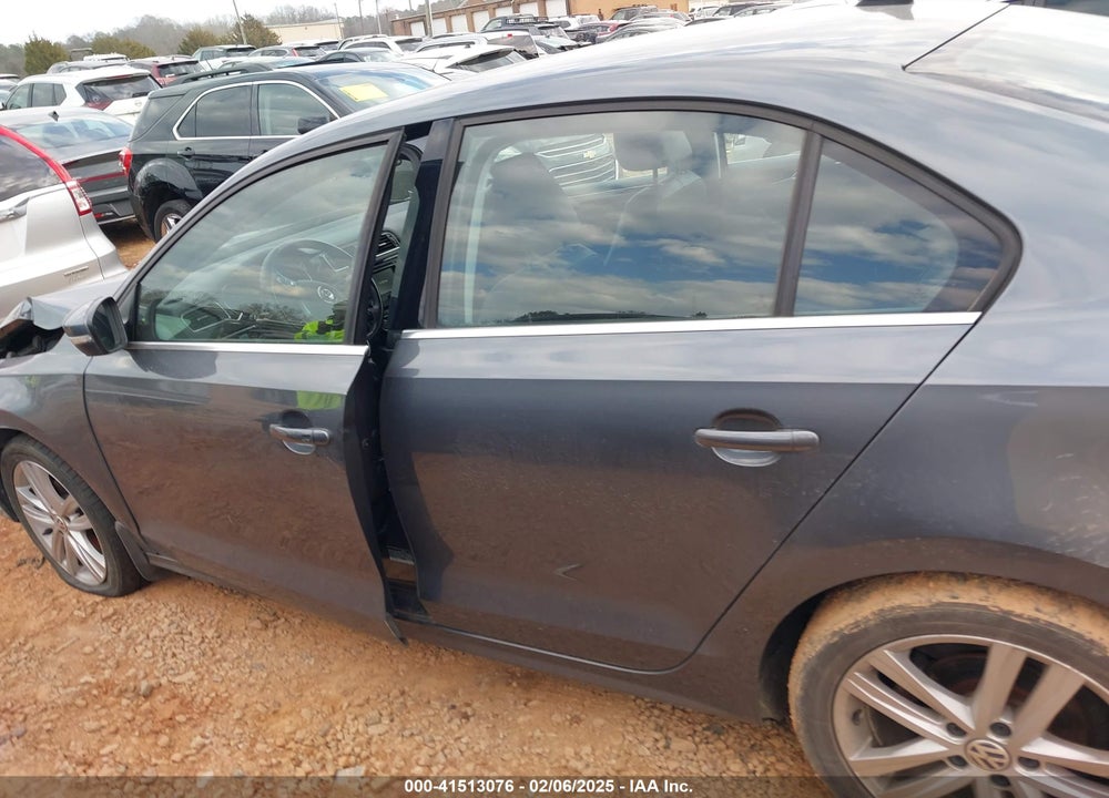 2015 VOLKSWAGEN JETTA VIN: 3VW3A7AJ2FM248926
