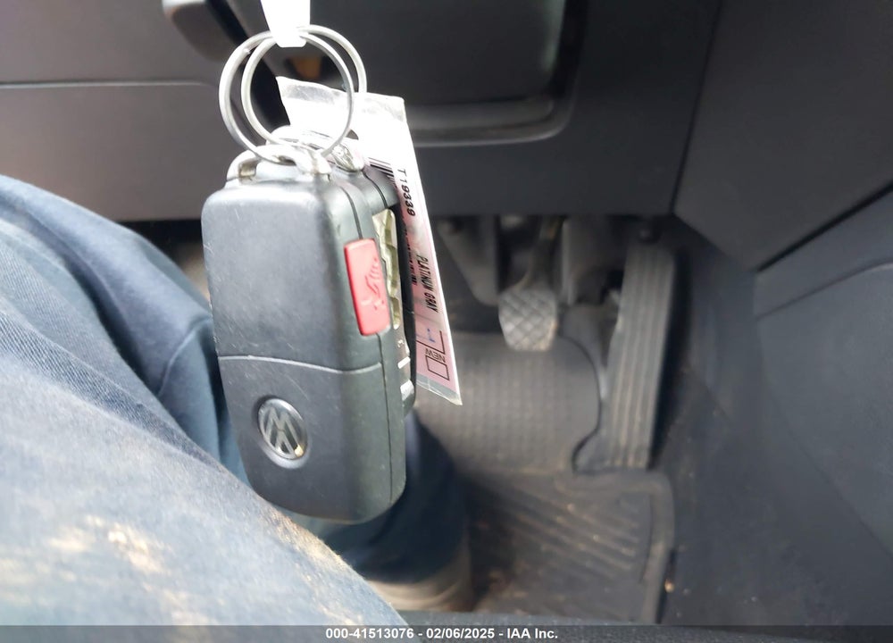 2015 VOLKSWAGEN JETTA VIN: 3VW3A7AJ2FM248926
