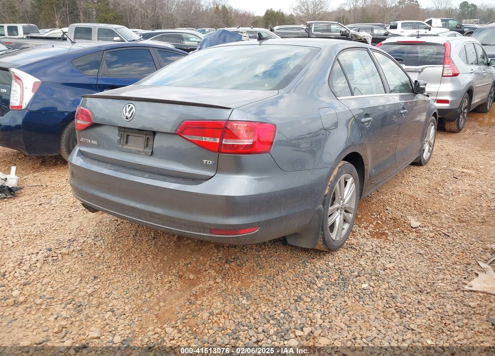 2015 VOLKSWAGEN JETTA VIN: 3VW3A7AJ2FM248926