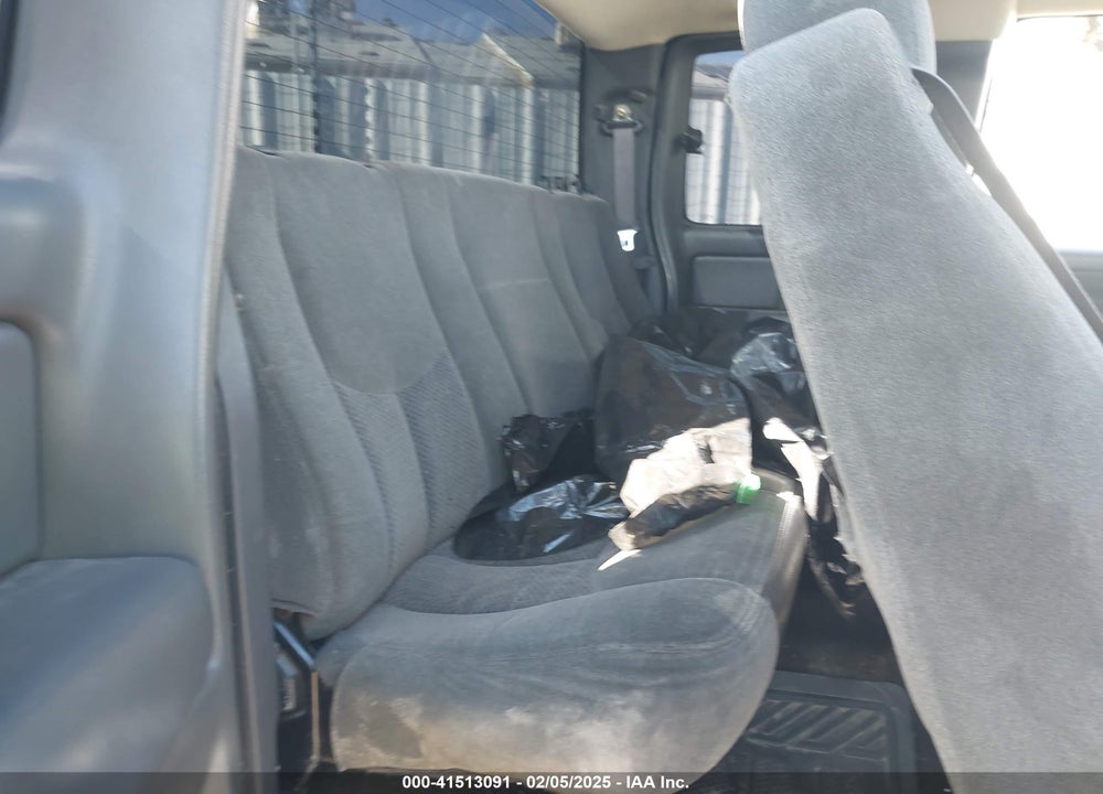 2003 CHEVROLET SILVERADO 1500 LS VIN: 1GCEK19T93E263436