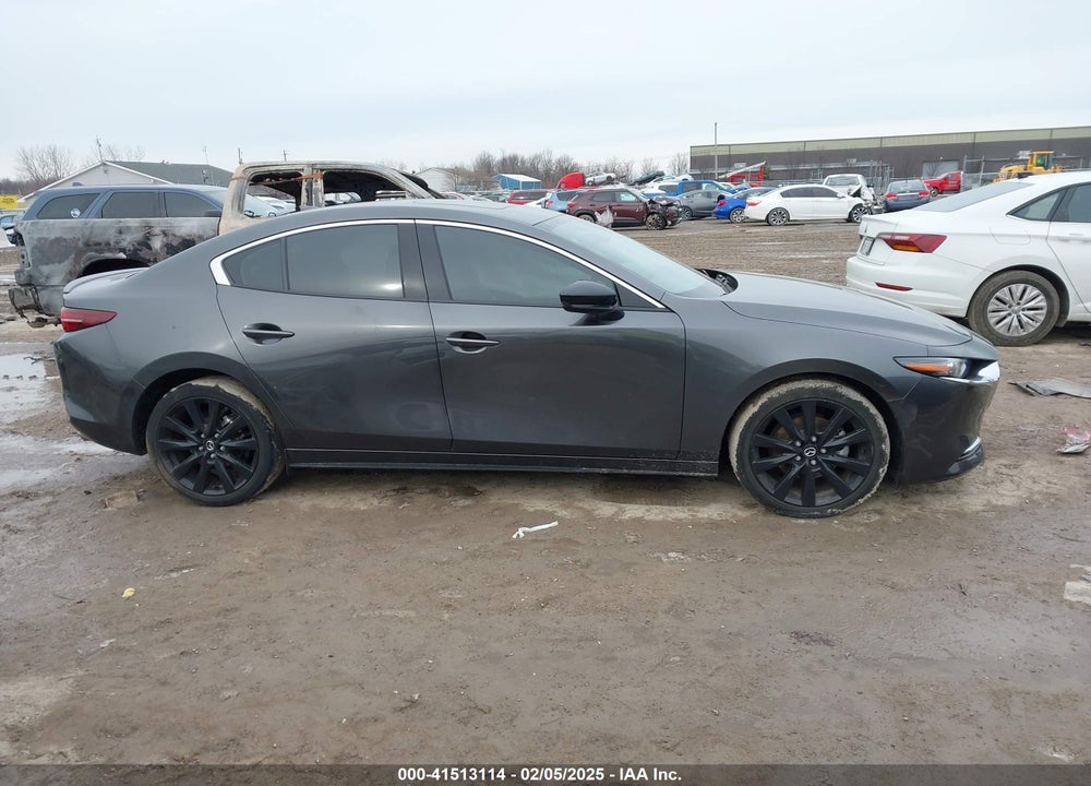 2021 MAZDA 3 VIN: JM1BPBEY2M1322573