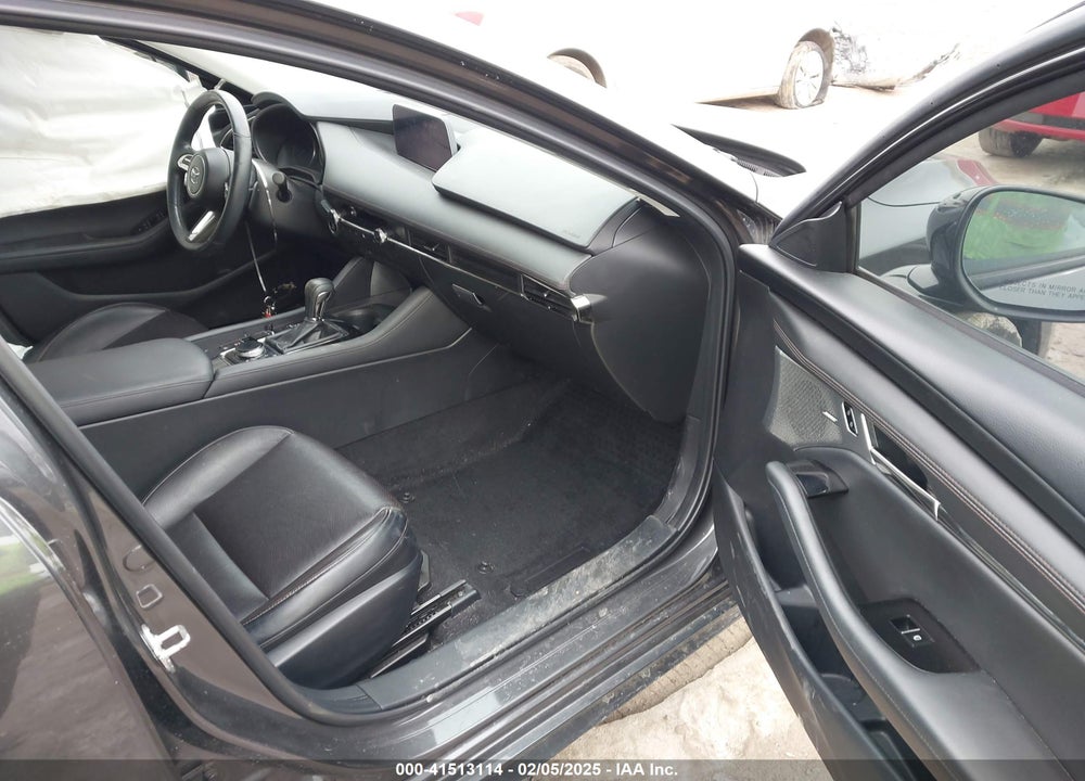 2021 MAZDA 3 VIN: JM1BPBEY2M1322573
