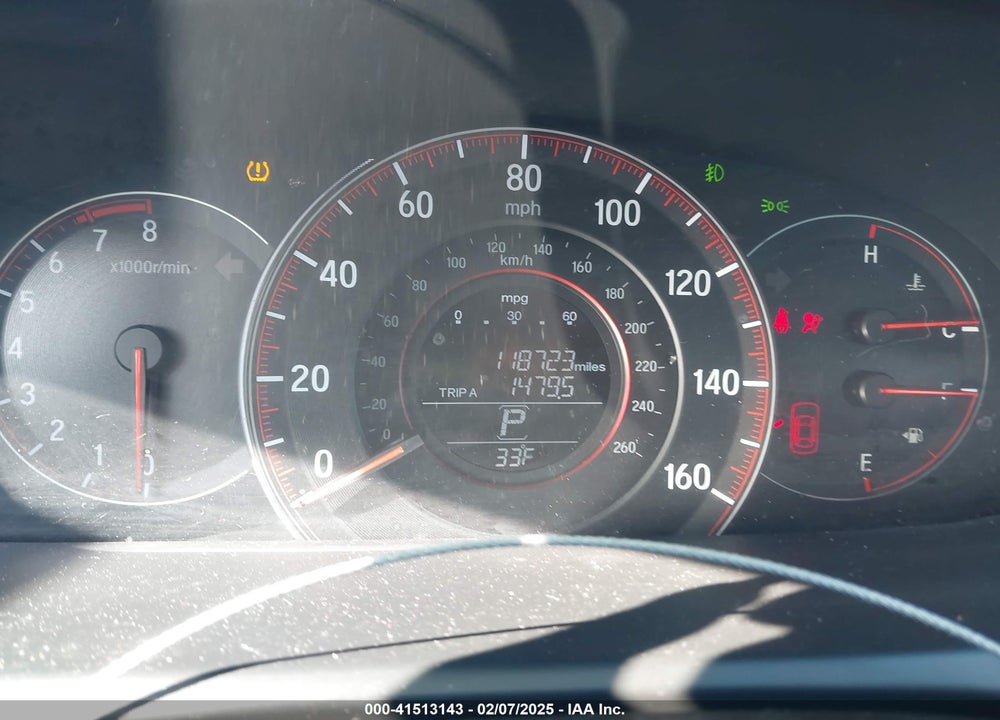 2017 HONDA ACCORD VIN: 1HGCR2F59HA010910