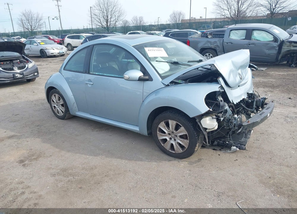 2010 VOLKSWAGEN NEW BEETLE 2.5L VIN: 3VWRW3AG1AM030235
