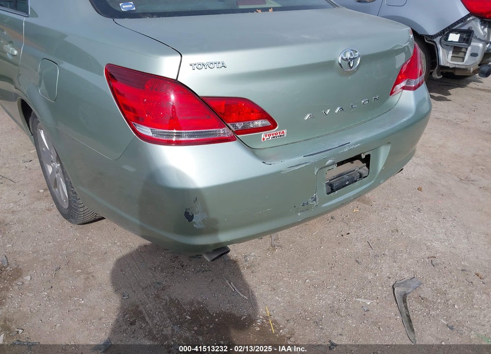 2005 TOYOTA AVALON XLS VIN: 4T1BK36B65U055870