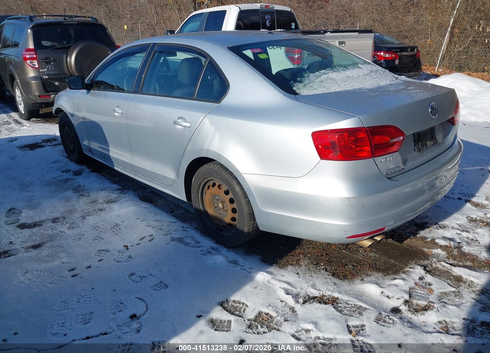 2013 VOLKSWAGEN JETTA VIN: 3VW2K7AJ1DM221531