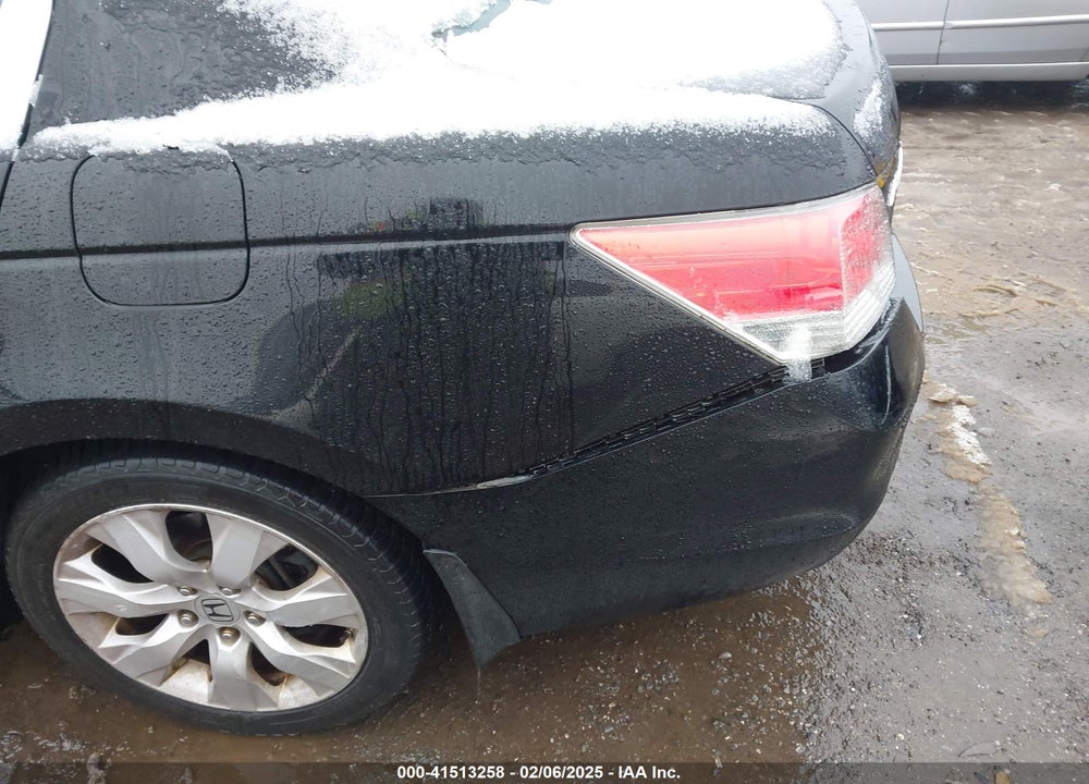 2010 HONDA ACCORD 2.4 EX-L VIN: 1HGCP2F89AA076248