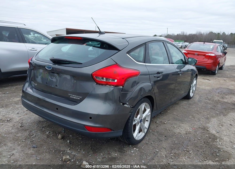 2015 FORD FOCUS VIN: 1FADP3N2XFL227573