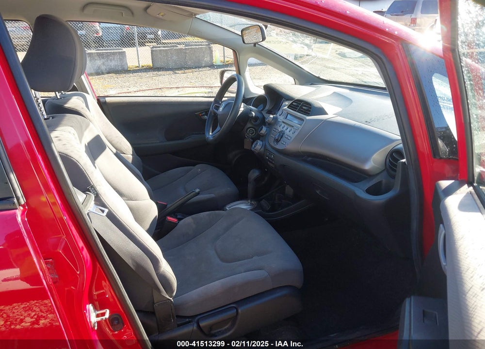 2009 HONDA FIT VIN: JHMGE88229S073715