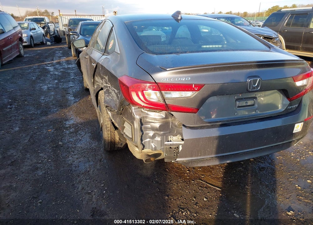 2018 HONDA ACCORD VIN: 1HGCV1F37JA005098