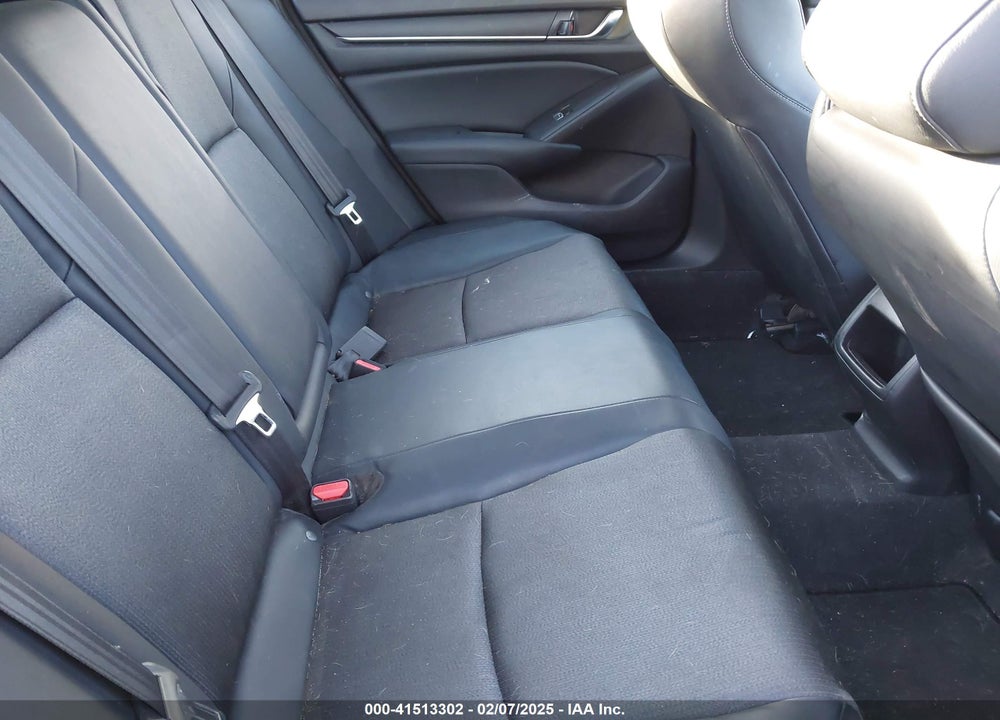 2018 HONDA ACCORD VIN: 1HGCV1F37JA005098