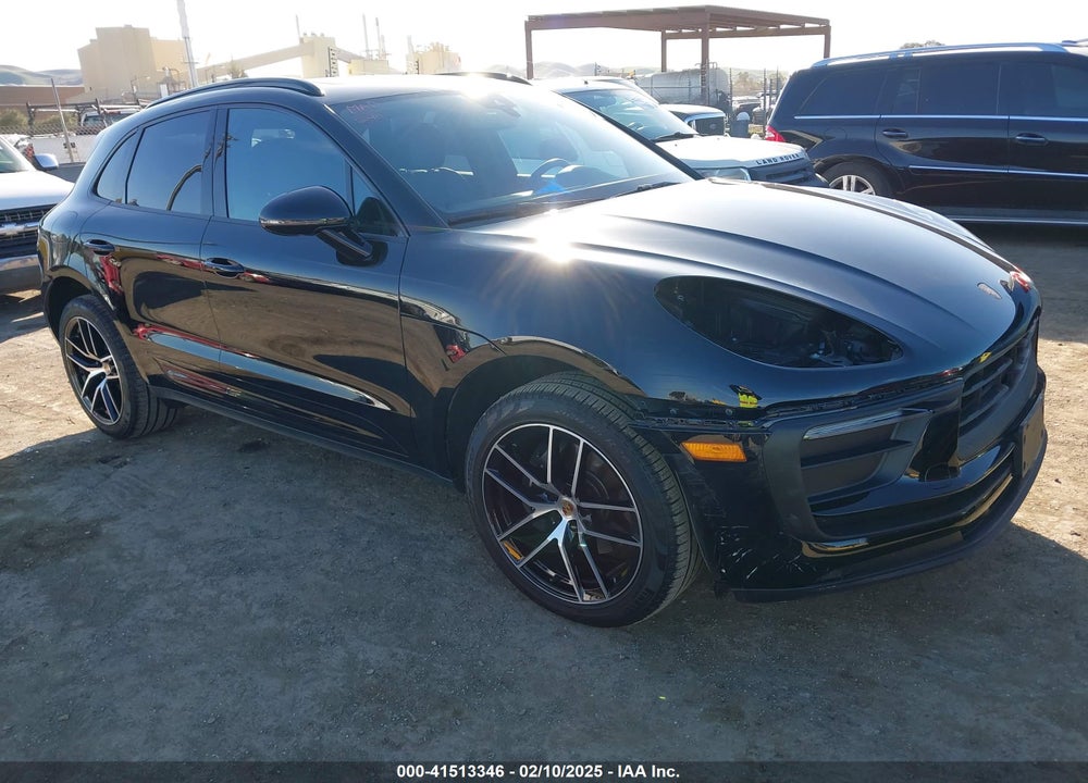 2024 PORSCHE MACAN BASE (PDK)/T VIN: WP1AA2A55RLB19440