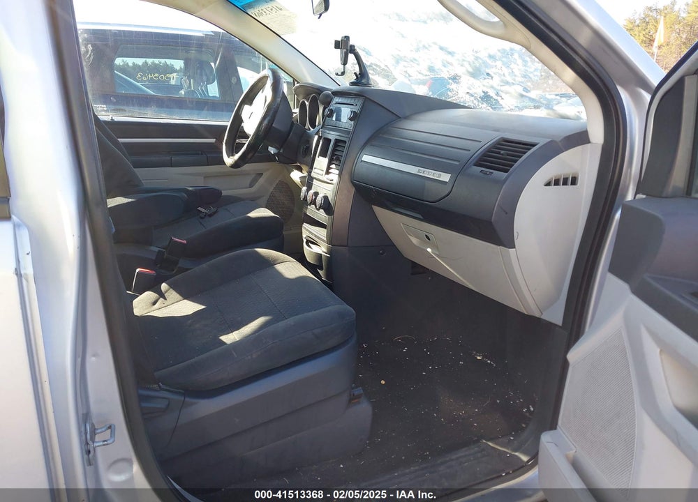 2010 DODGE GRAND CARAVAN SE VIN: 2D4RN4DE1AR219551