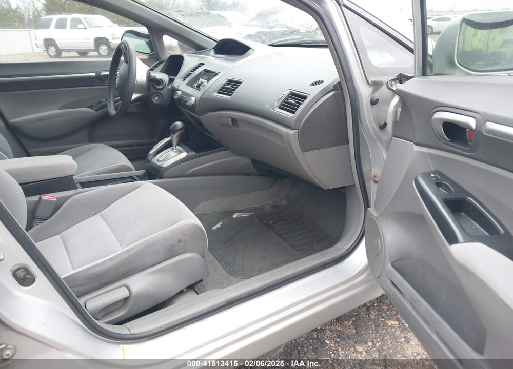 2006 HONDA CIVIC VIN: 1HGFA16856L070760