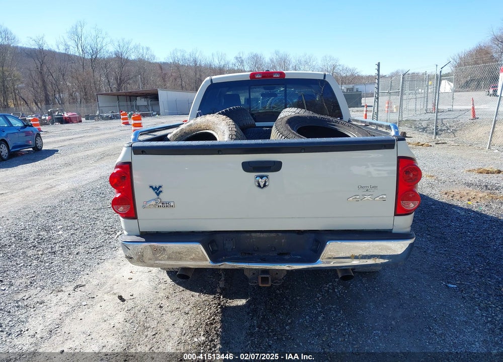 2008 DODGE RAM 1500 SLT VIN: 1D7HU18208J164458