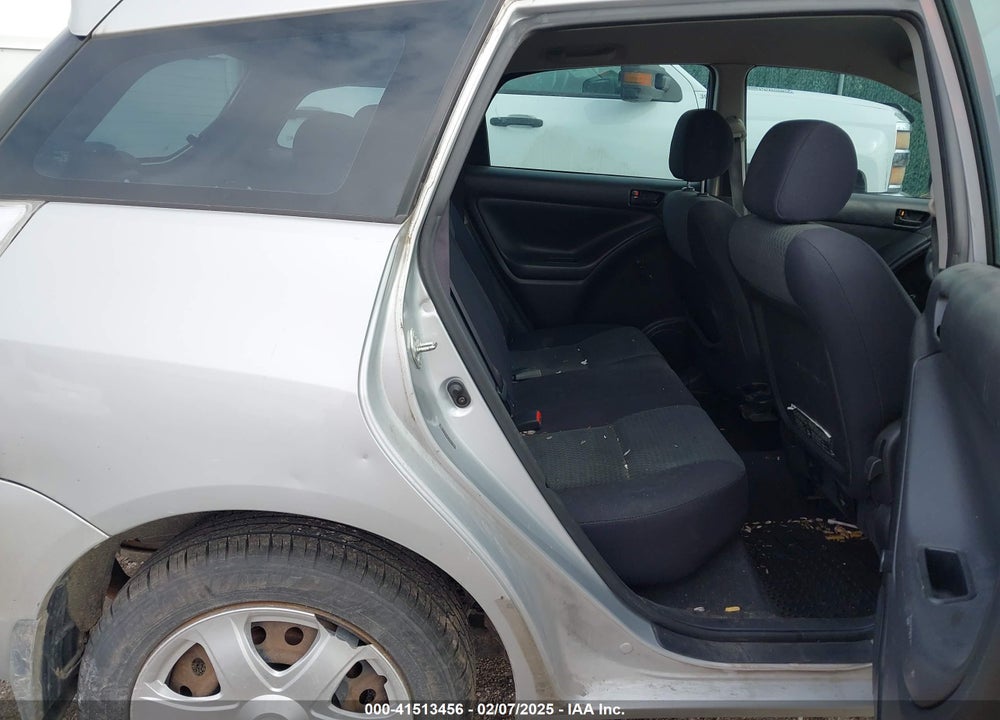 2005 TOYOTA MATRIX VIN: 2T1KR32E55C374884