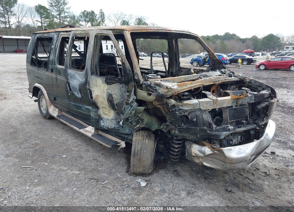 1999 FORD E 150 VIN: 1FDRE14W8XHB48532
