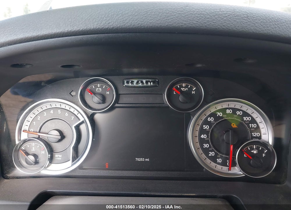 2018 RAM 1500 BIG HORN 4X2 6'4 BOX VIN: 1C6RR6TT7JS119182