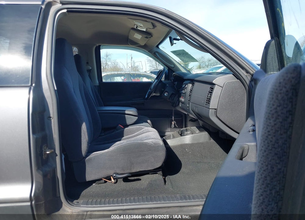 2004 DODGE DAKOTA SLT VIN: 1D7GL42KX4S641717