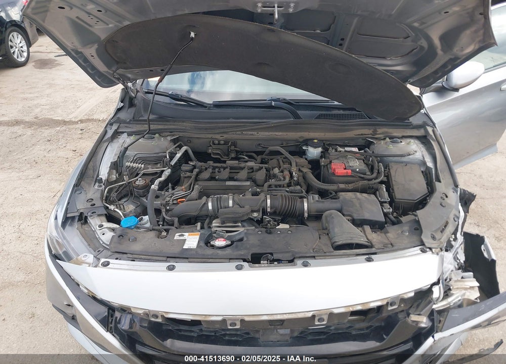 2019 HONDA ACCORD VIN: 1HGCV1F13KA072068