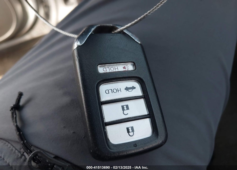 2019 HONDA ACCORD VIN: 1HGCV1F13KA072068