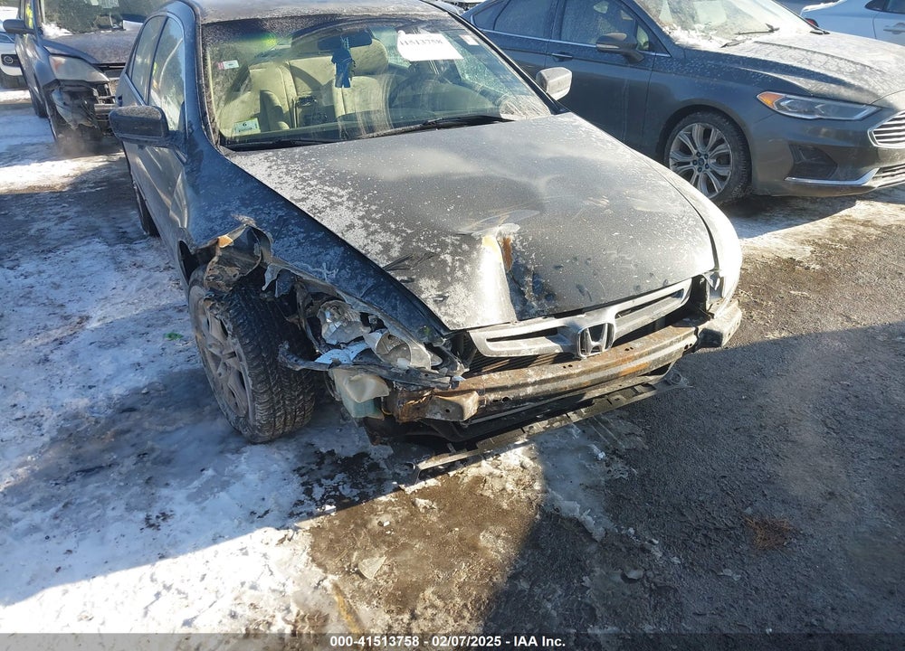 2005 HONDA ACCORD 2.4 LX VIN: 1HGCM56405A119954