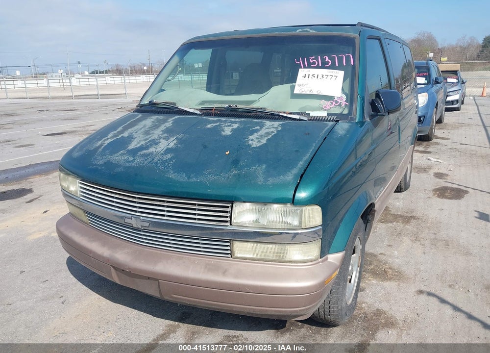2002 CHEVROLET ASTRO LS VIN: 1GNDM19X12B109545