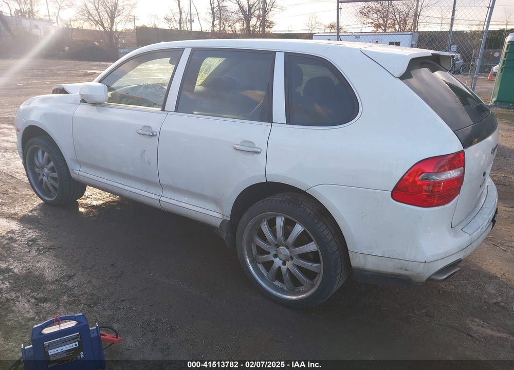 2009 PORSCHE CAYENNE VIN: WP1AA29P59LA09512