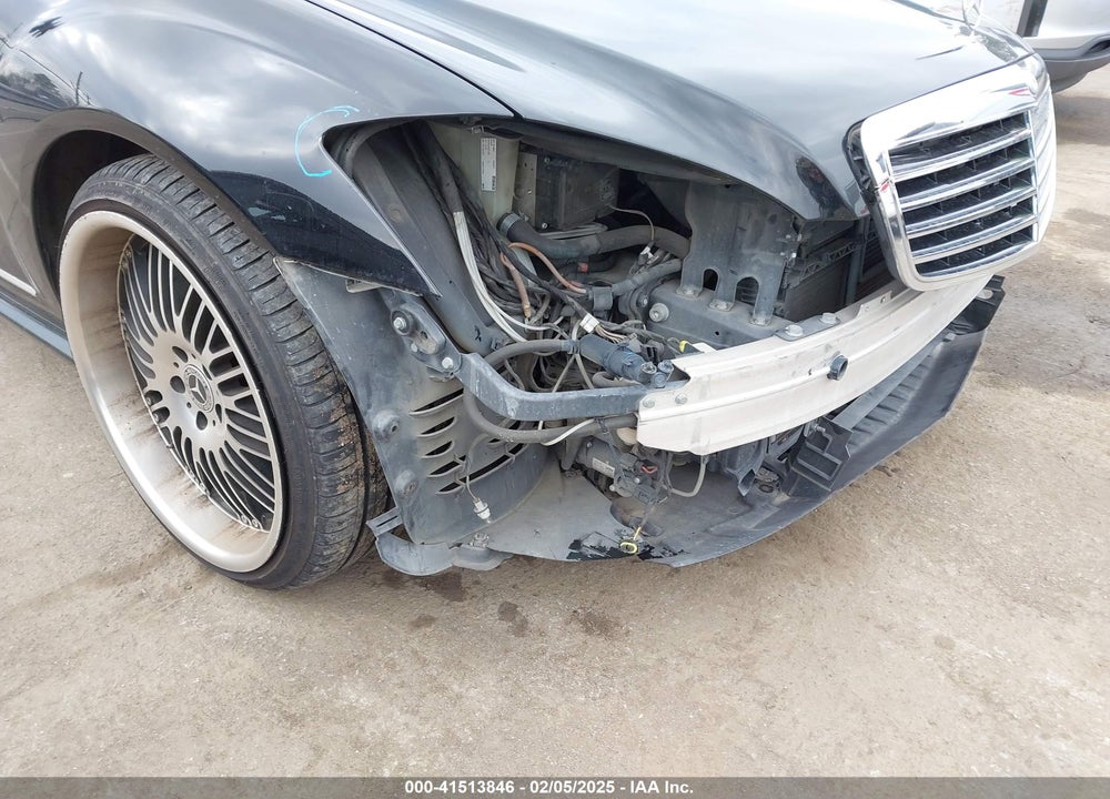 2007 MERCEDES-BENZ S 550 VIN: WDDNG71X27A052326