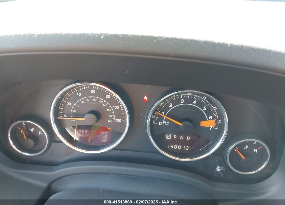 2014 JEEP COMPASS LATITUDE VIN: 1C4NJCEB8ED508876