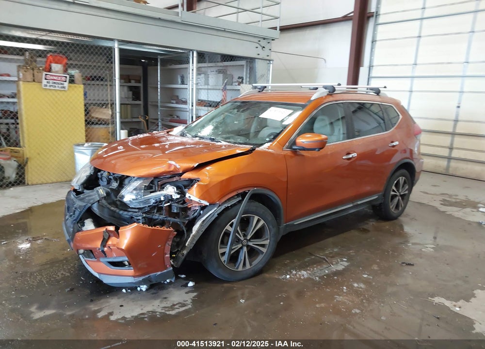 2017 NISSAN ROGUE SL VIN: 5N1AT2MV8HC769879