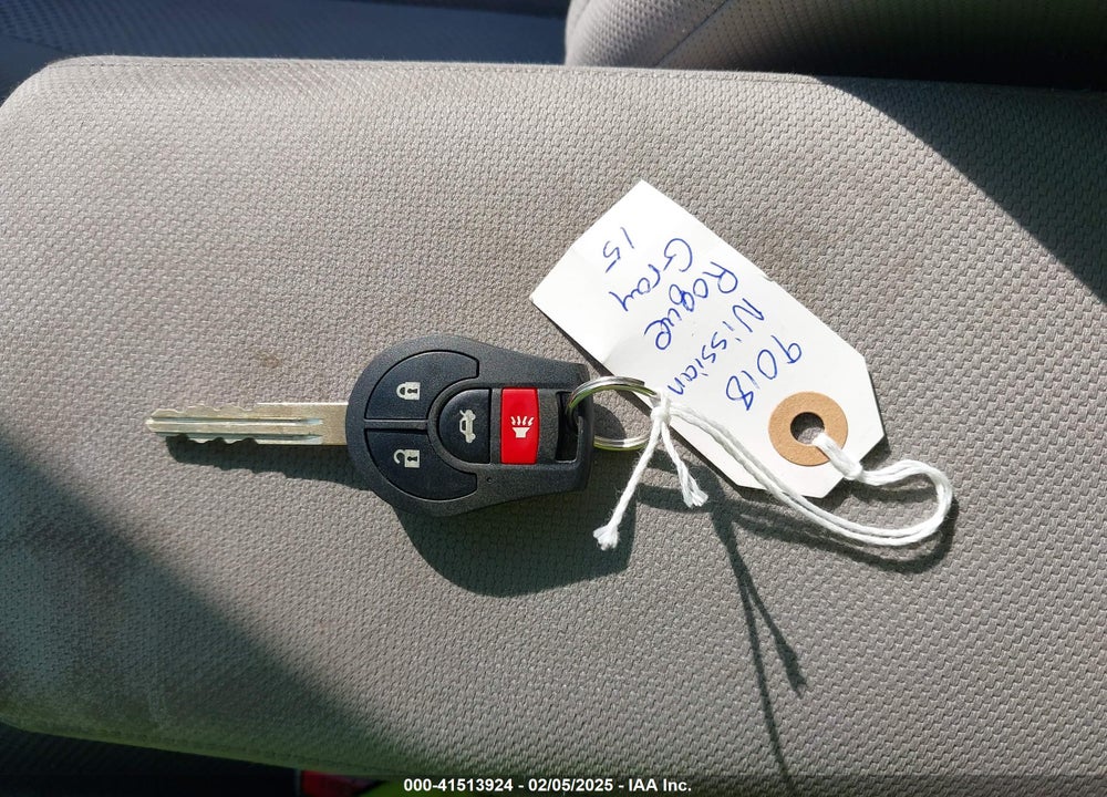 2015 NISSAN ROGUE SELECT VIN: JN8AS5MT5FW669018