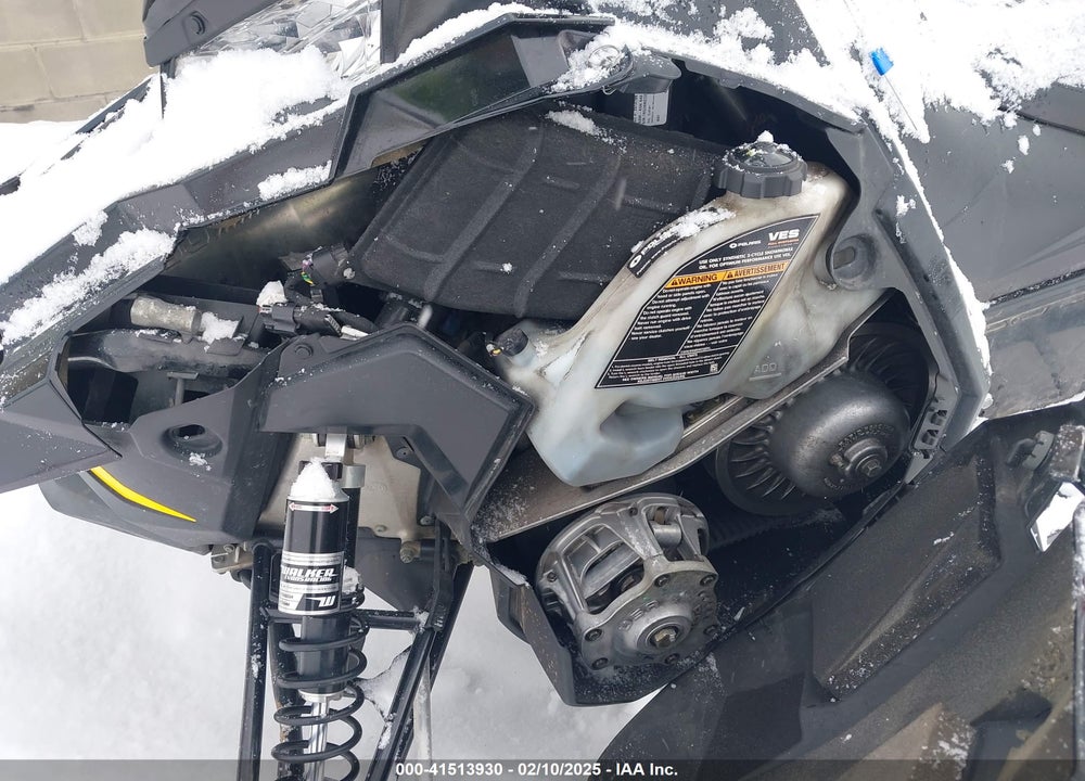 2019 POLARIS SNOWMOBILE VIN: SN1EKP8R0KC328514