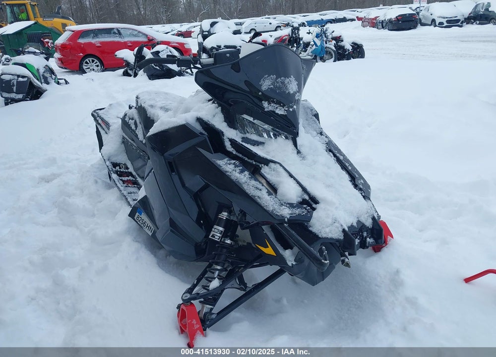 2019 POLARIS SNOWMOBILE VIN: SN1EKP8R0KC328514