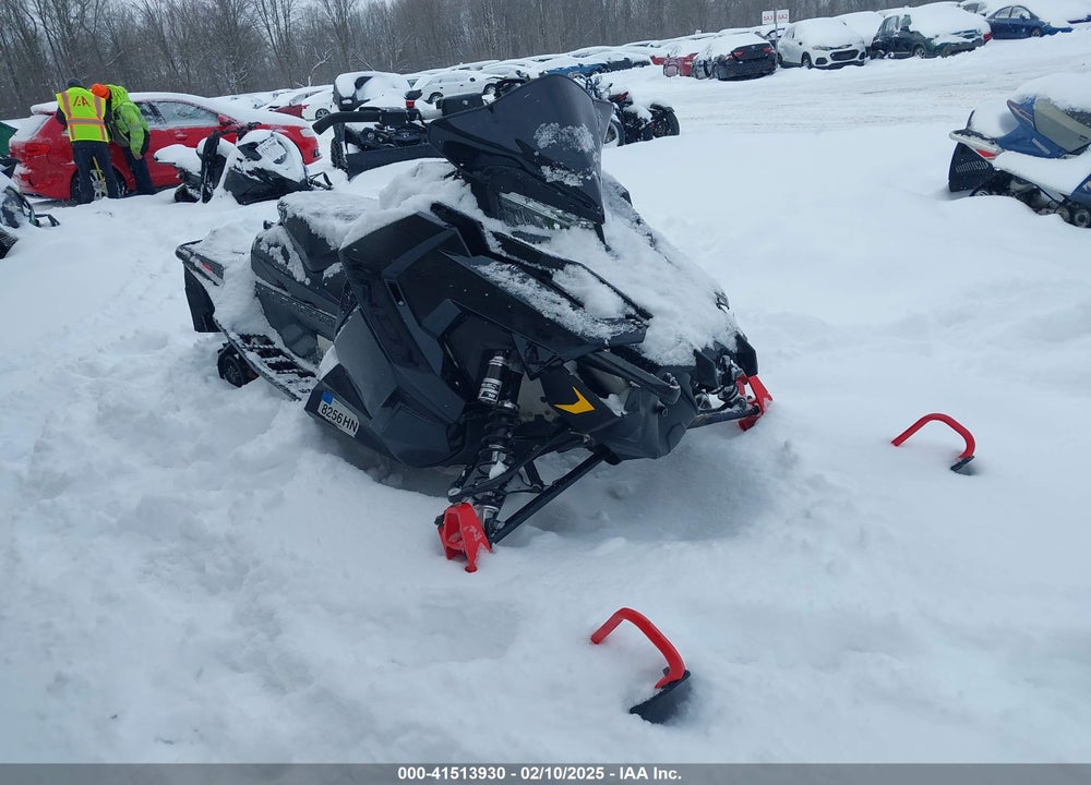 2019 POLARIS SNOWMOBILE VIN: SN1EKP8R0KC328514