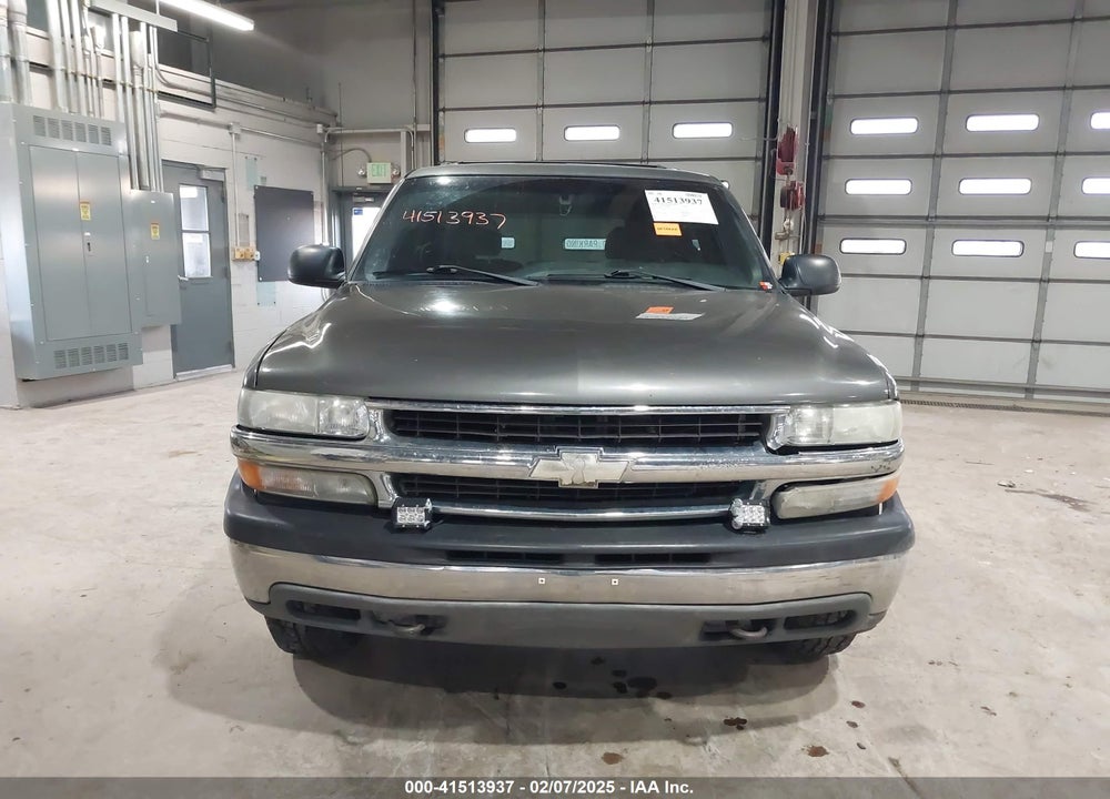 2001 CHEVROLET TAHOE LS VIN: 1GNEK13T11J227454