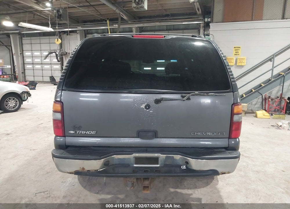 2001 CHEVROLET TAHOE LS VIN: 1GNEK13T11J227454