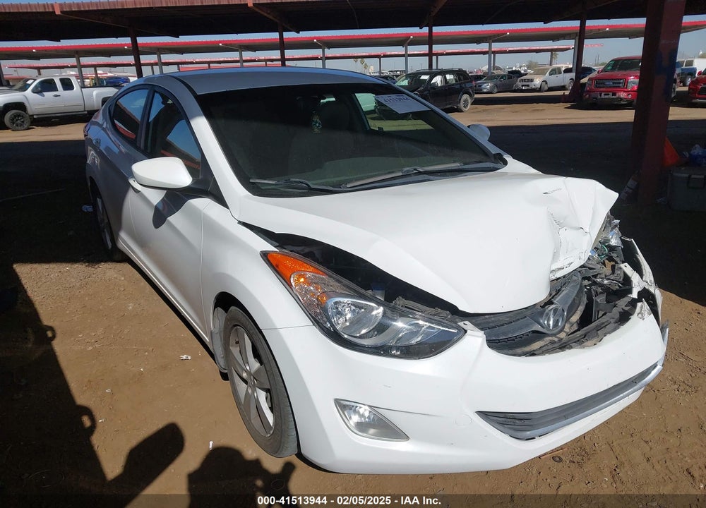 2013 HYUNDAI ELANTRA VIN: 5NPDH4AE0DH185722